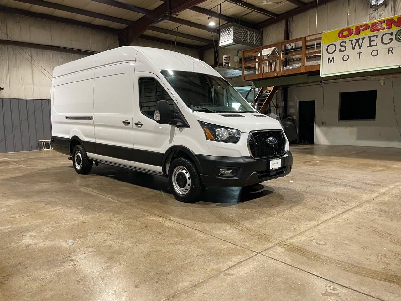 Used 2023 Ford Transit 350 148 High Roof Extended RWD image 4