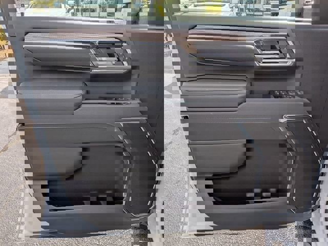 New 2026 Chevrolet Silverado 2500 LT w/ All Star Edition image 11