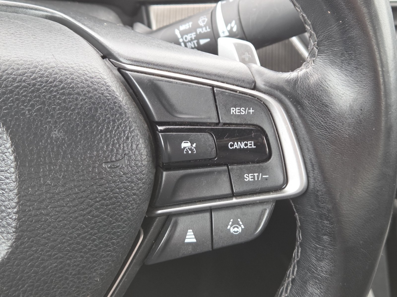 Used 2021 Honda Accord Sport image 6