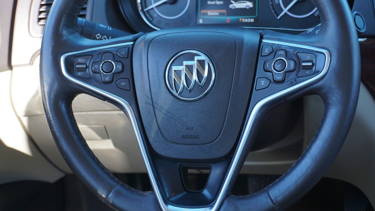 Used 2016 Buick Regal Premium image 26