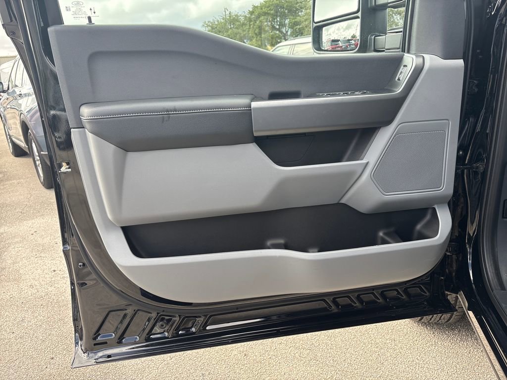 New 2026 Ford F250 XLT image 17