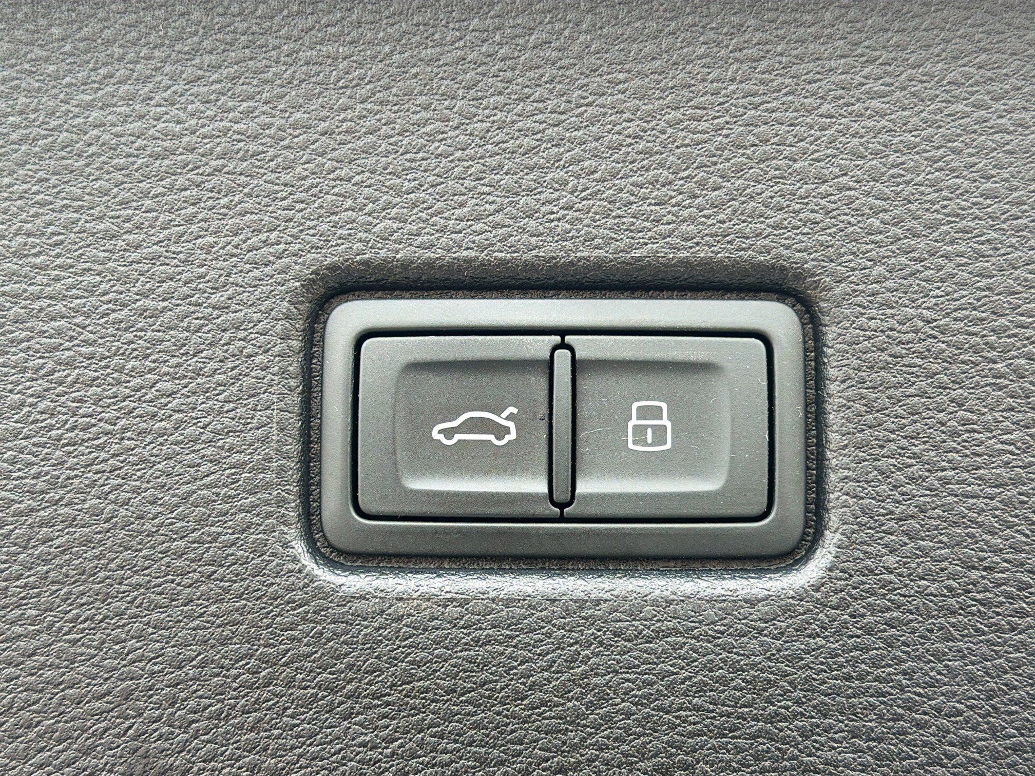 Used 2023 Audi SQ5 Premium Plus image 13