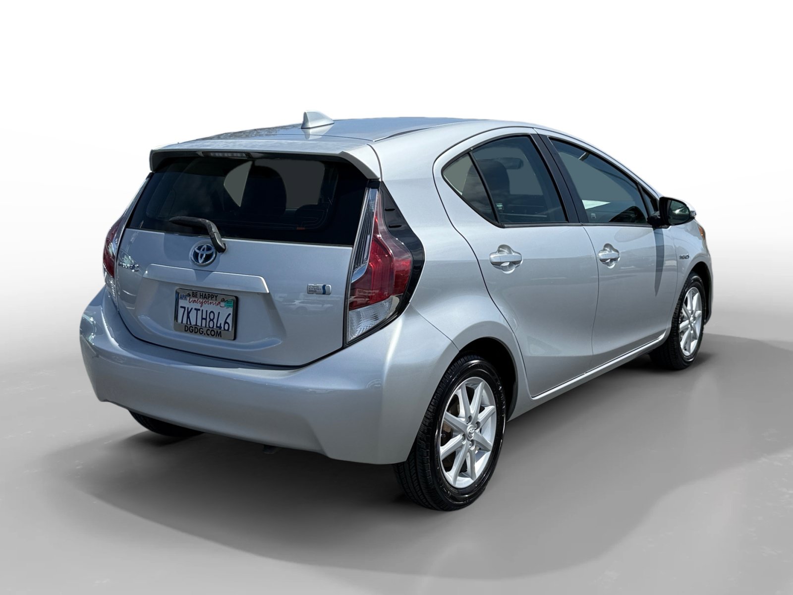 Used 2015 Toyota Prius C Three FWD image 5