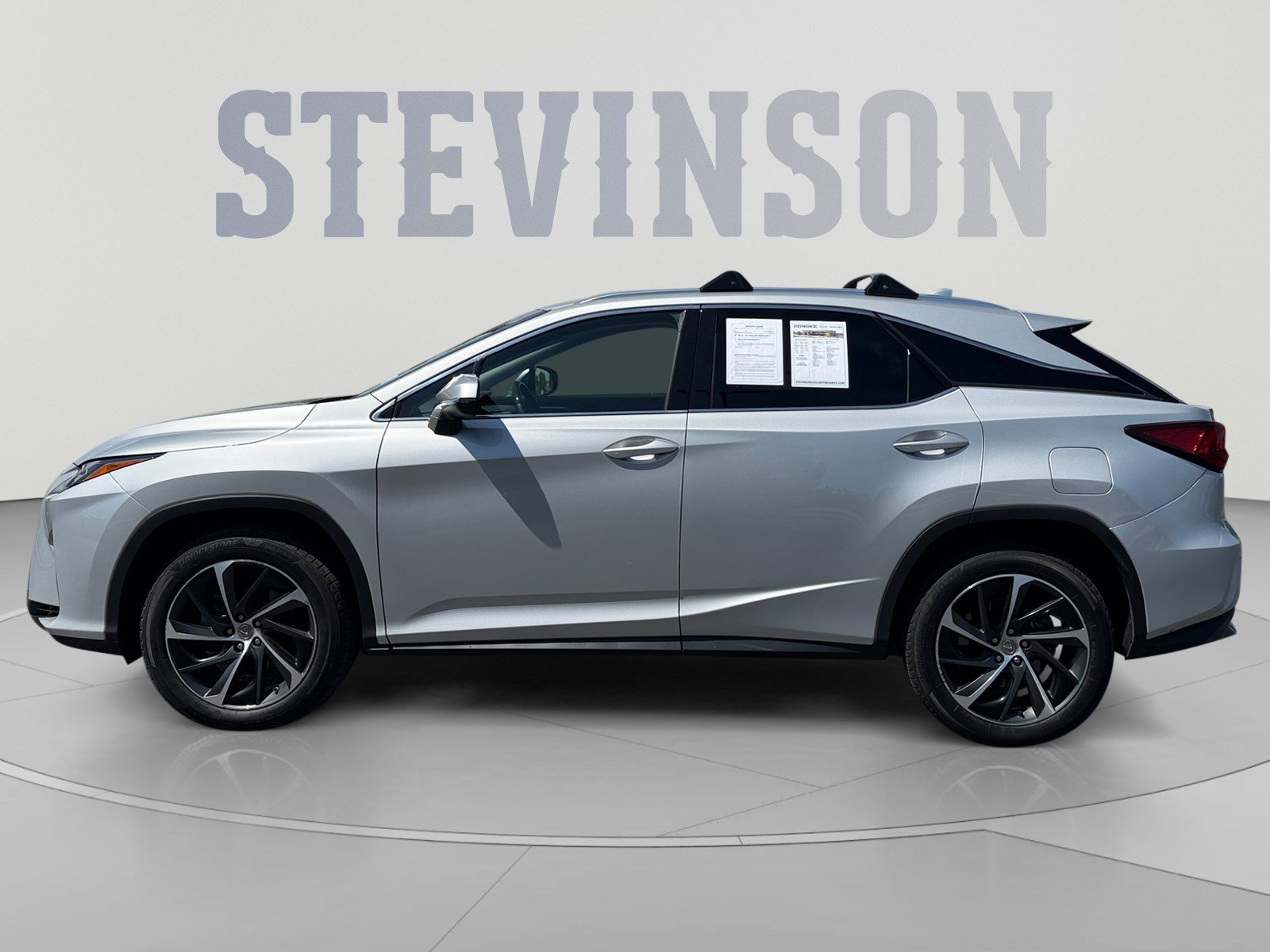 Used 2017 Lexus RX 450h AWD w/ Luxury Package image 2