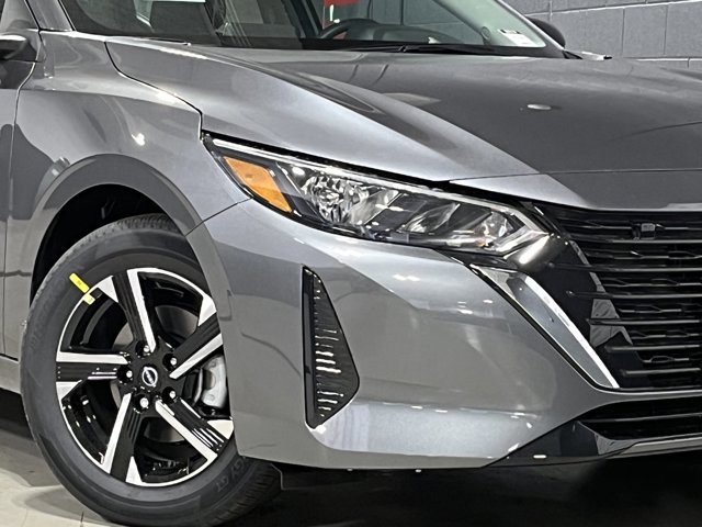 New 2025 Nissan Sentra SV image 3