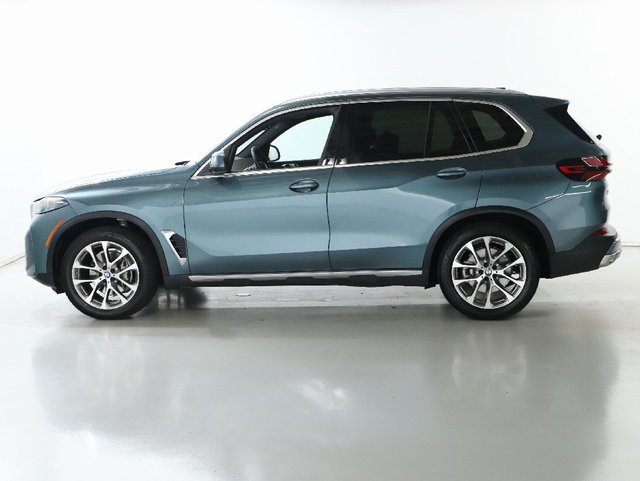 Used 2026 BMW X5 xDrive40i AWD/4WD image 42