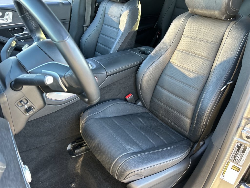 Used 2024 Mercedes-Benz GLS 450 4MATIC image 20
