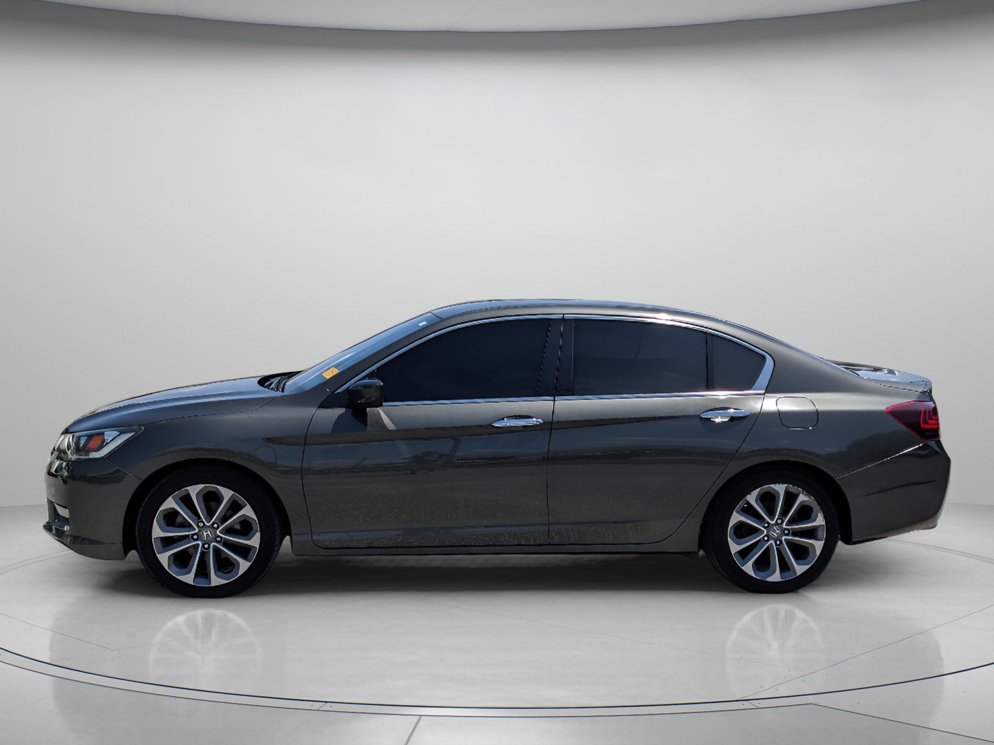 Used 2013 Honda Accord Sport image 5