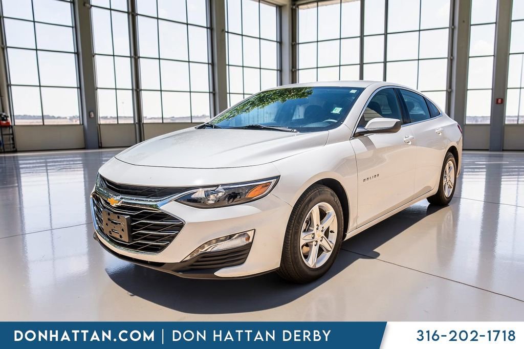 Used 2024 Chevrolet Malibu LT FWD image 30