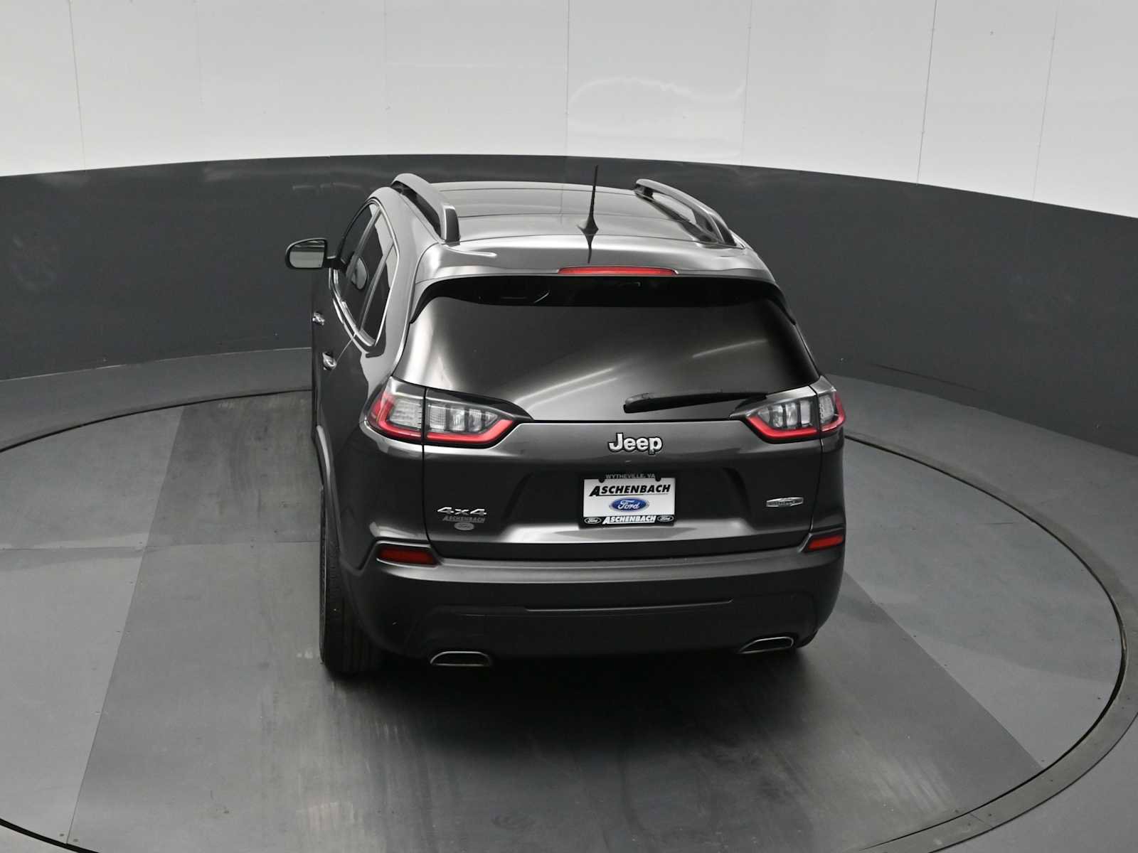 Used 2022 Jeep Cherokee Latitude Lux w/ Sun & Sound Group image 16