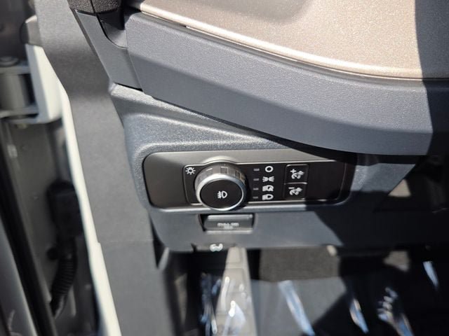 New 2026 Ford Bronco Outer Banks AWD/4WD image 25