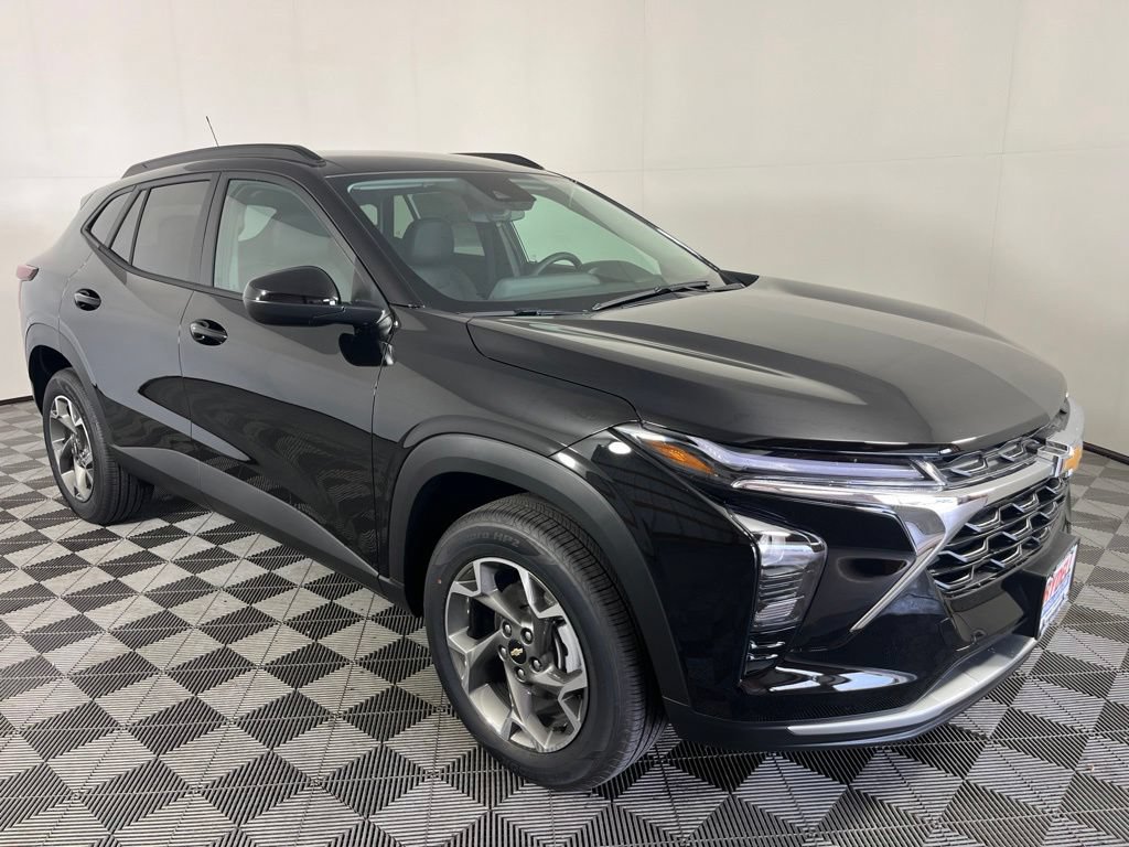 New 2026 Chevrolet Trax LT w/ LT Convenience Package