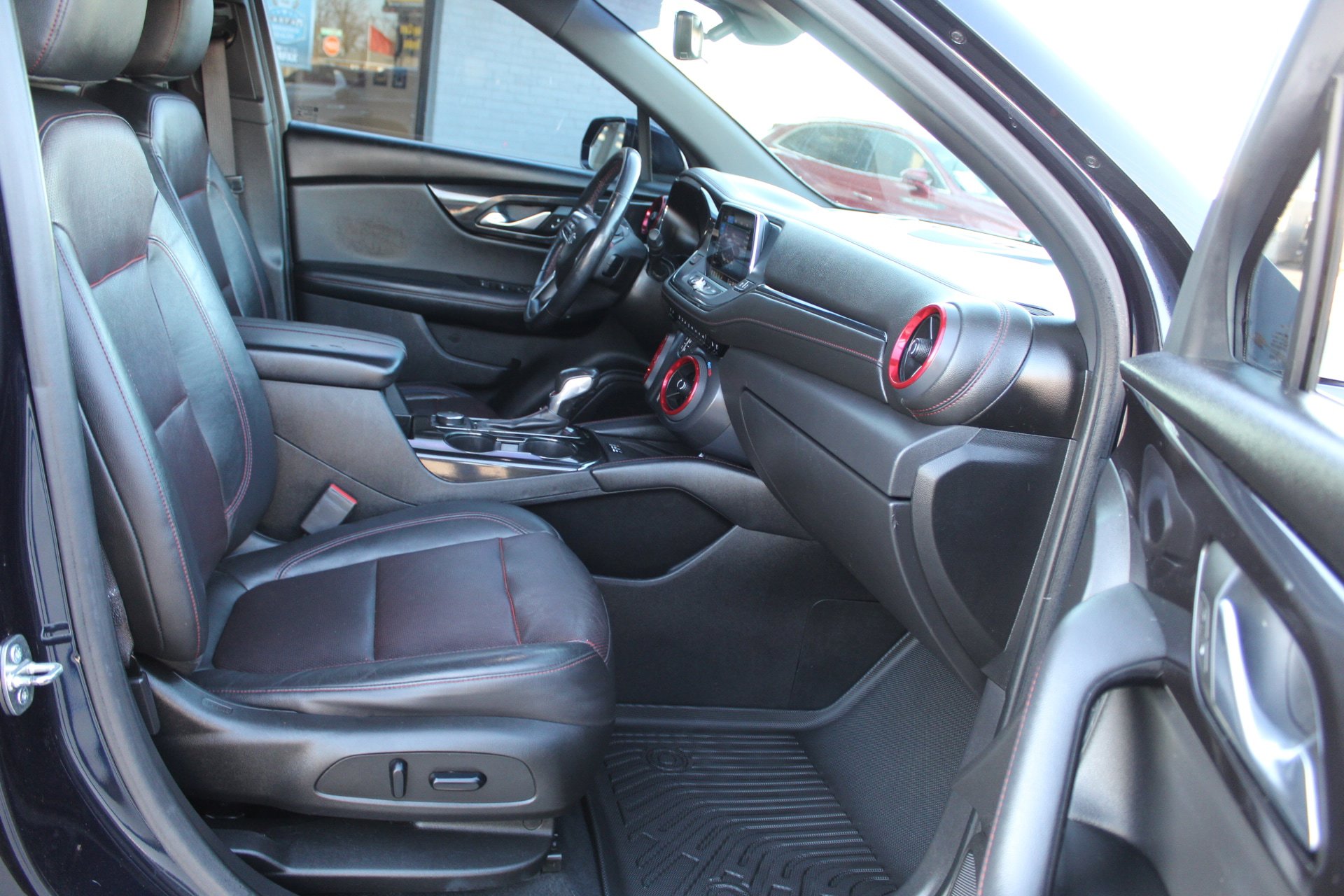 Used 2020 Chevrolet Blazer RS FWD image 14