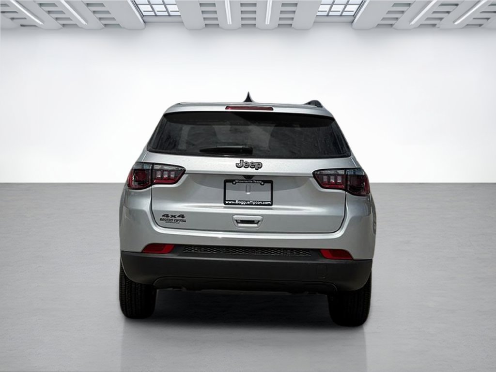 New 2026 Jeep Compass Latitude AWD/4WD image 6