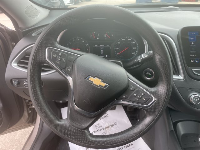 Used 2024 Chevrolet Malibu LS FWD image 25