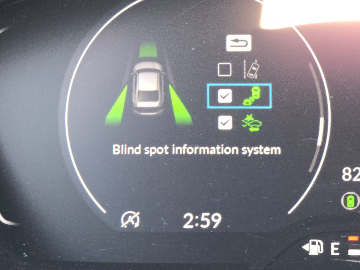 Used 2022 Honda Civic EX image 11