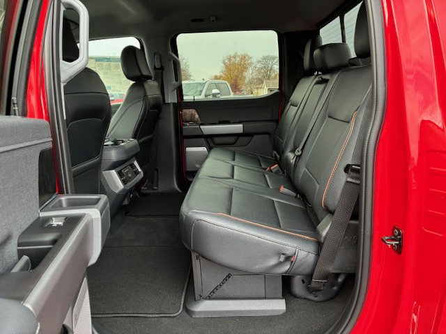 New 2026 Ford F350 Lariat w/ Lariat Premium Package image 18