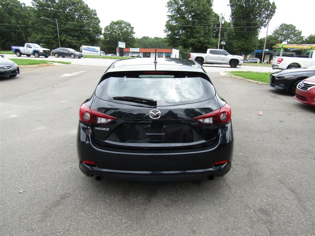 Used 2018 MAZDA MAZDA3 Touring FWD image 6