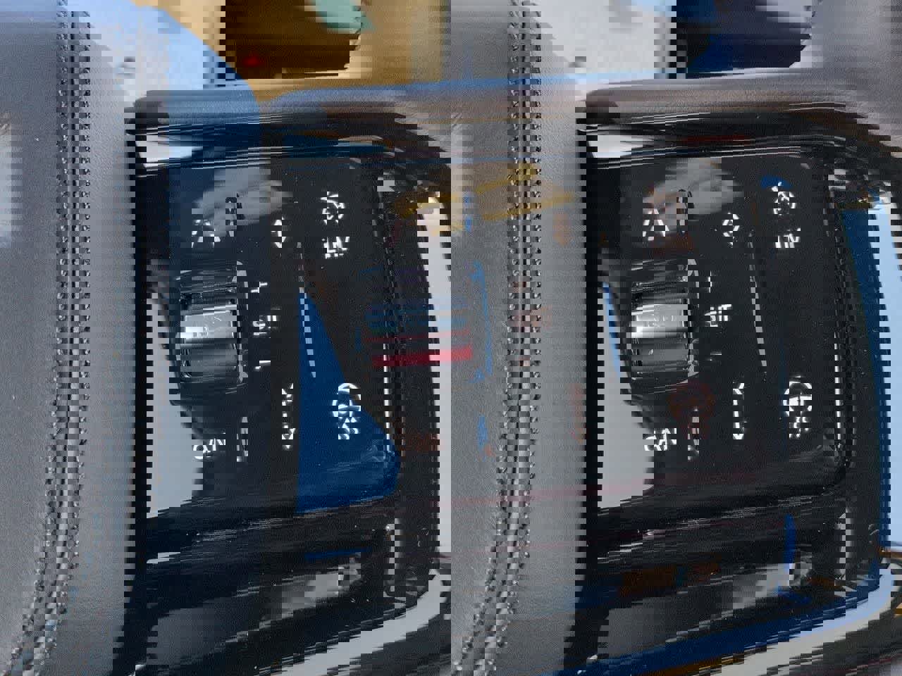 New 2026 Land Rover Range Rover Sport Dynamic SE AWD/4WD image 26