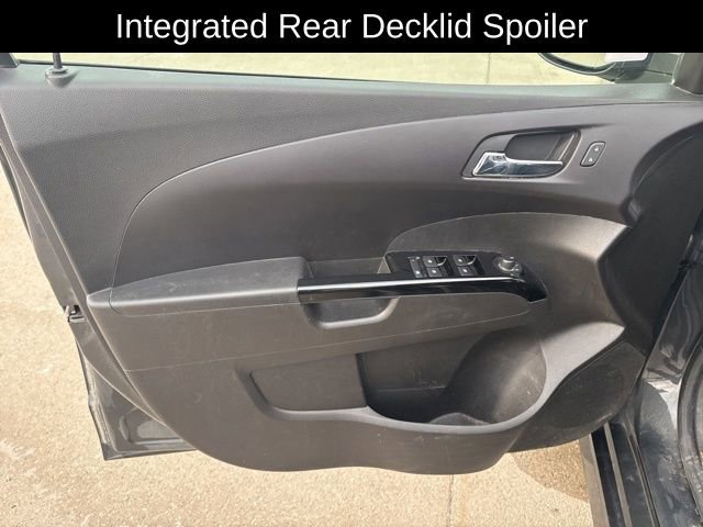 Used 2020 Chevrolet Sonic LT w/ Convenience Package image 13