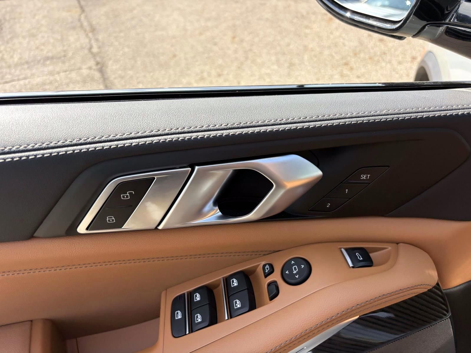 Used 2025 BMW X5 xDrive40i w/ Parking Assistance Package image 12