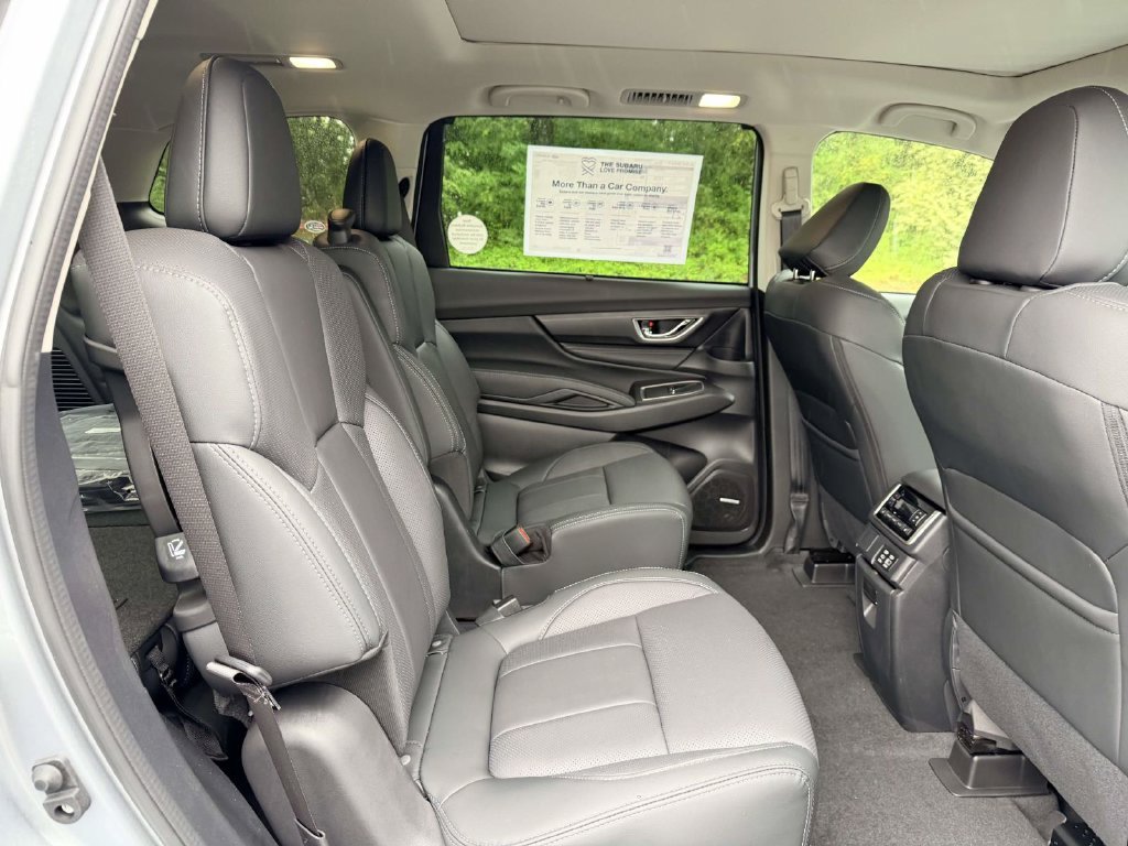 New 2026 Subaru Ascent Limited AWD/4WD image 11