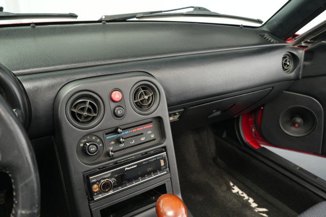 Used 1990 MAZDA MX-5 Miata RWD image 46