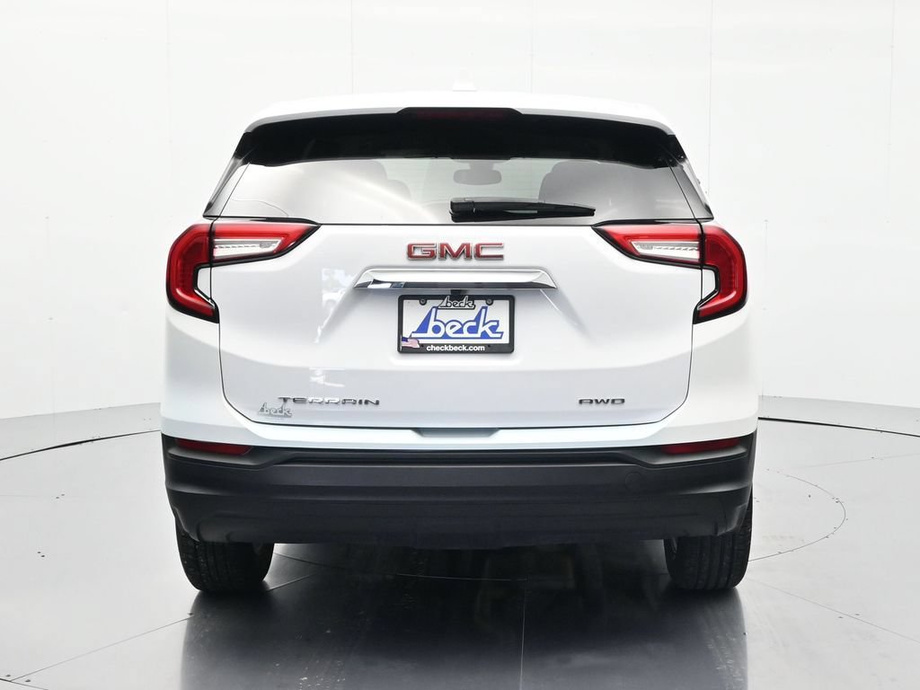 Used 2024 GMC Terrain SLE AWD/4WD image 6