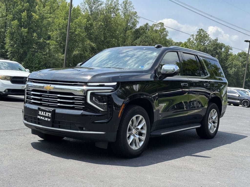 Used 2025 Chevrolet Tahoe Premier AWD/4WD image 26