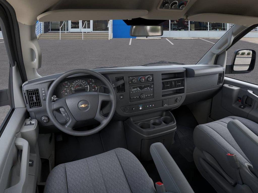 Used 2026 Chevrolet Express 3500 LS RWD image 15