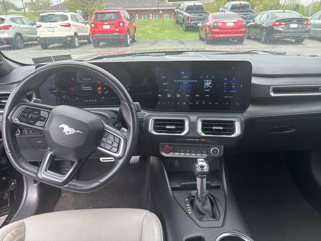 Used 2024 Ford Mustang GT Premium image 12