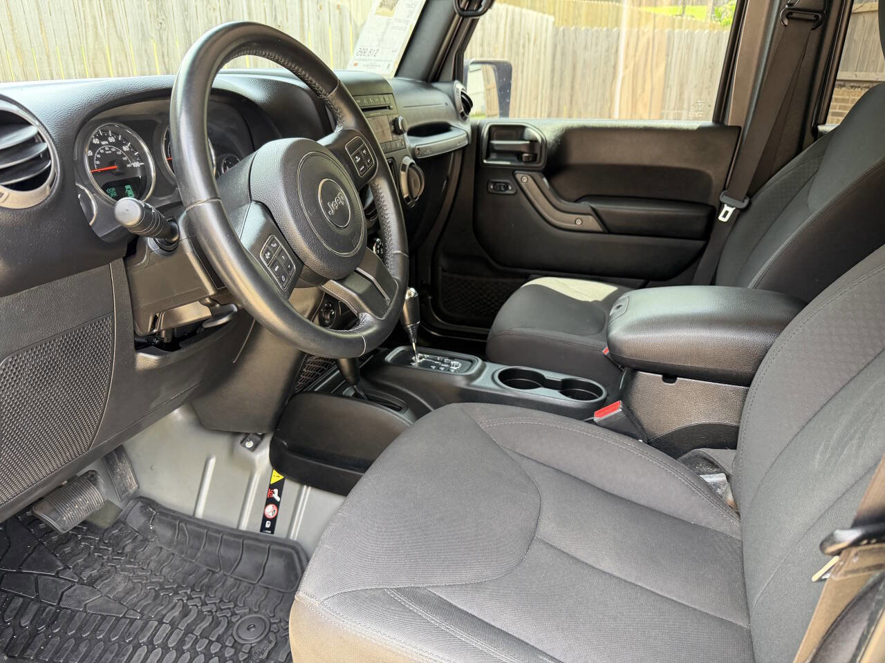 Used 2017 Jeep Wrangler Unlimited Sport w/ Quick Order Package 24S AWD/4WD image 13