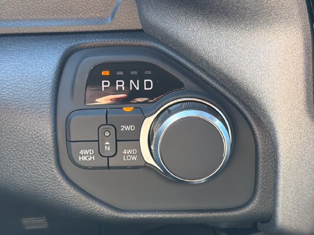 New 2027 RAM 1500 Express AWD/4WD image 21
