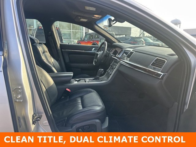 Used 2011 Lincoln MKS image 3