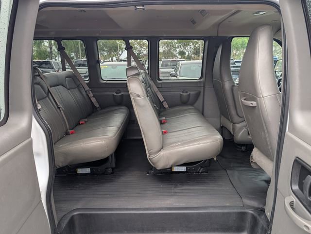 Used 2023 GMC Savana 3500 LS w/ Chrome Appearance Package image 15