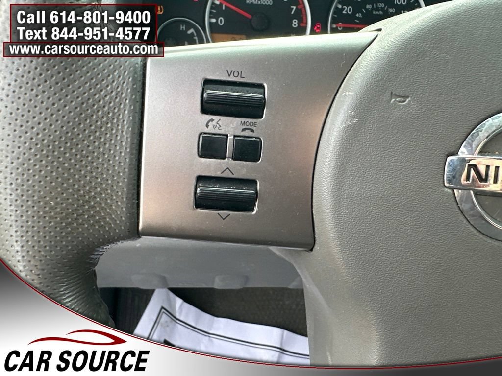 Used 2012 Nissan Frontier SL w/ Moonroof Pkg AWD/4WD image 15