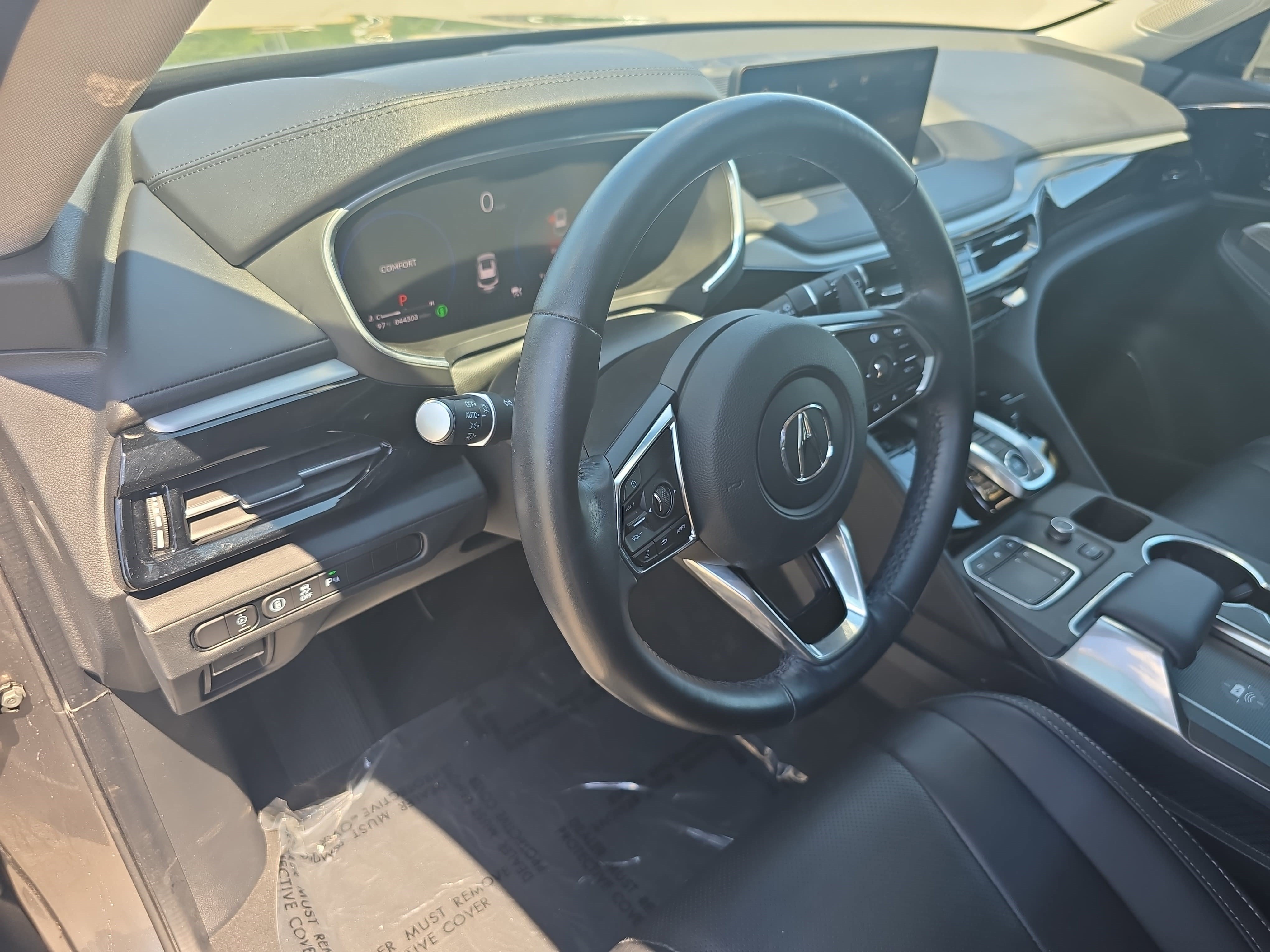Used 2023 Acura MDX SH-AWD w/ Technology Package image 17
