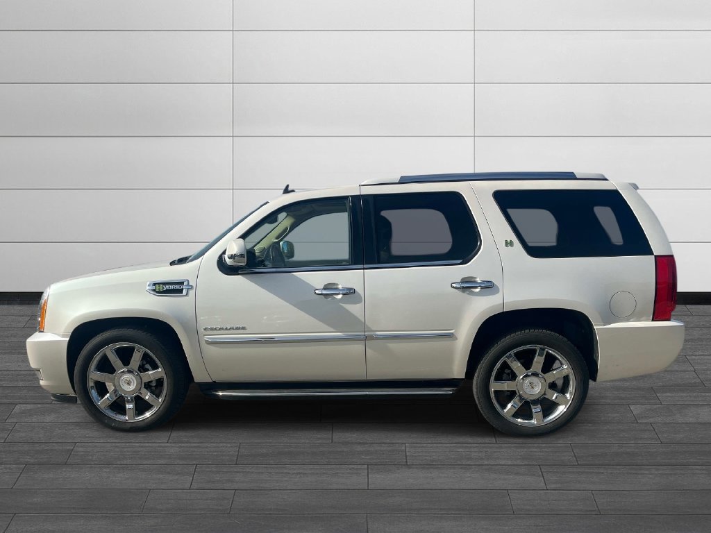 Used 2012 Cadillac Escalade 4WD Hybrid image 2