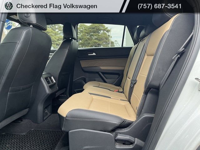 Used 2022 Volkswagen Atlas Cross Sport SE image 28
