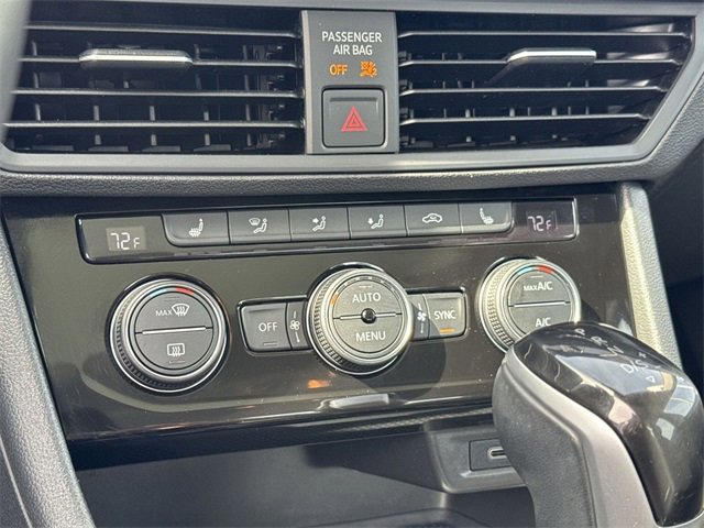 Used 2023 Volkswagen Jetta SE image 20