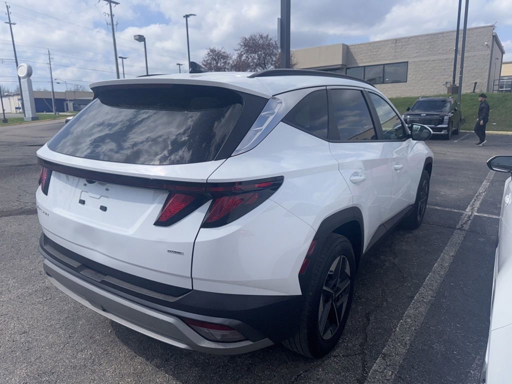 Certified 2025 Hyundai Tucson SEL image 4