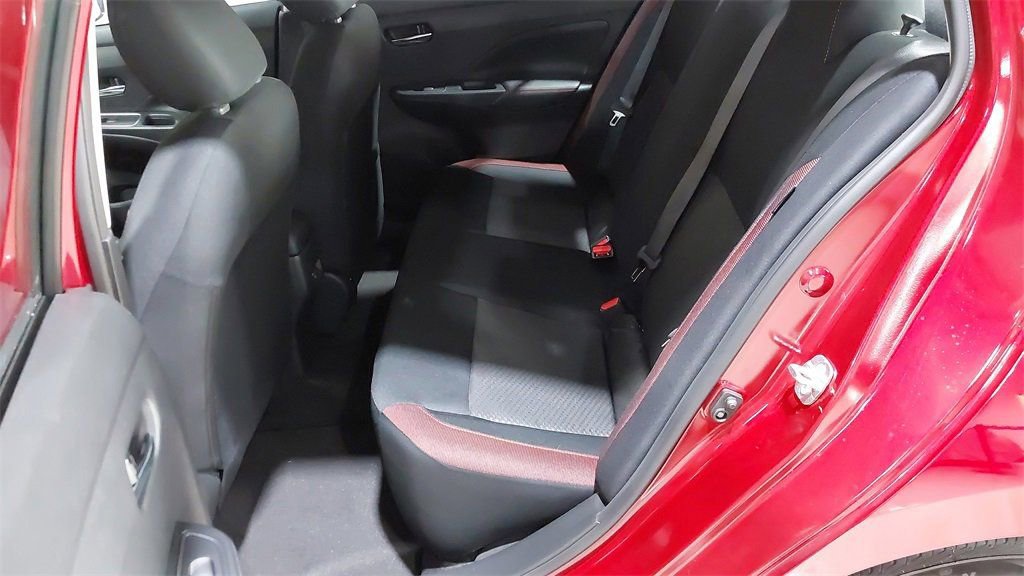 Used 2025 Nissan Versa SR w/ Trunk Package image 21