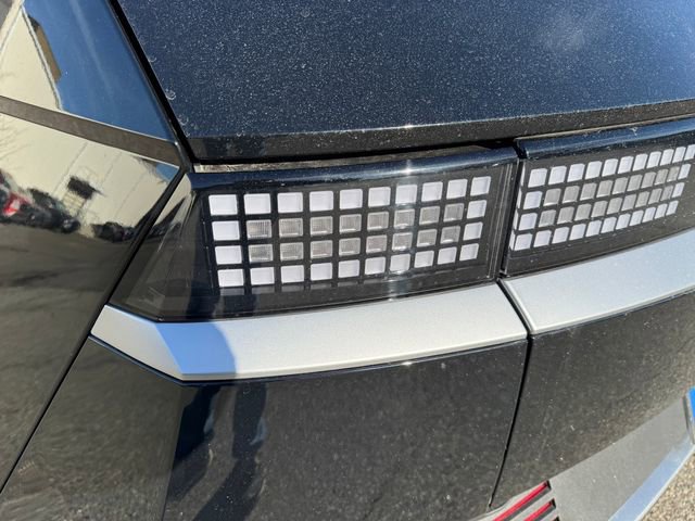 New 2026 Hyundai Ioniq 5 SEL image 11