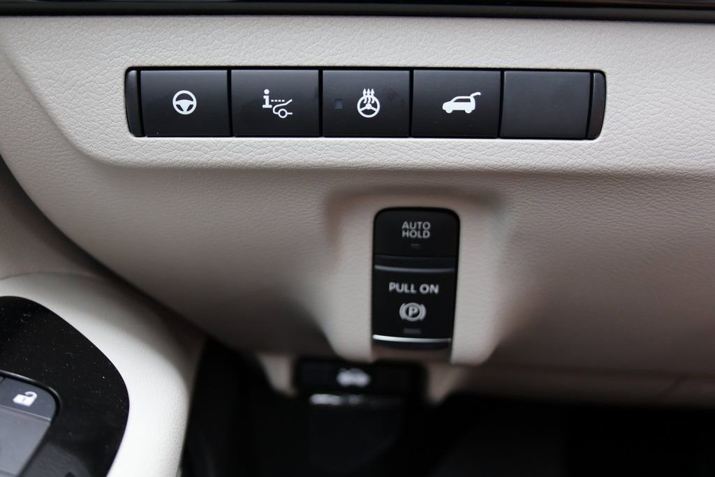 New 2025 Nissan Murano Platinum w/ Cargo Package image 16