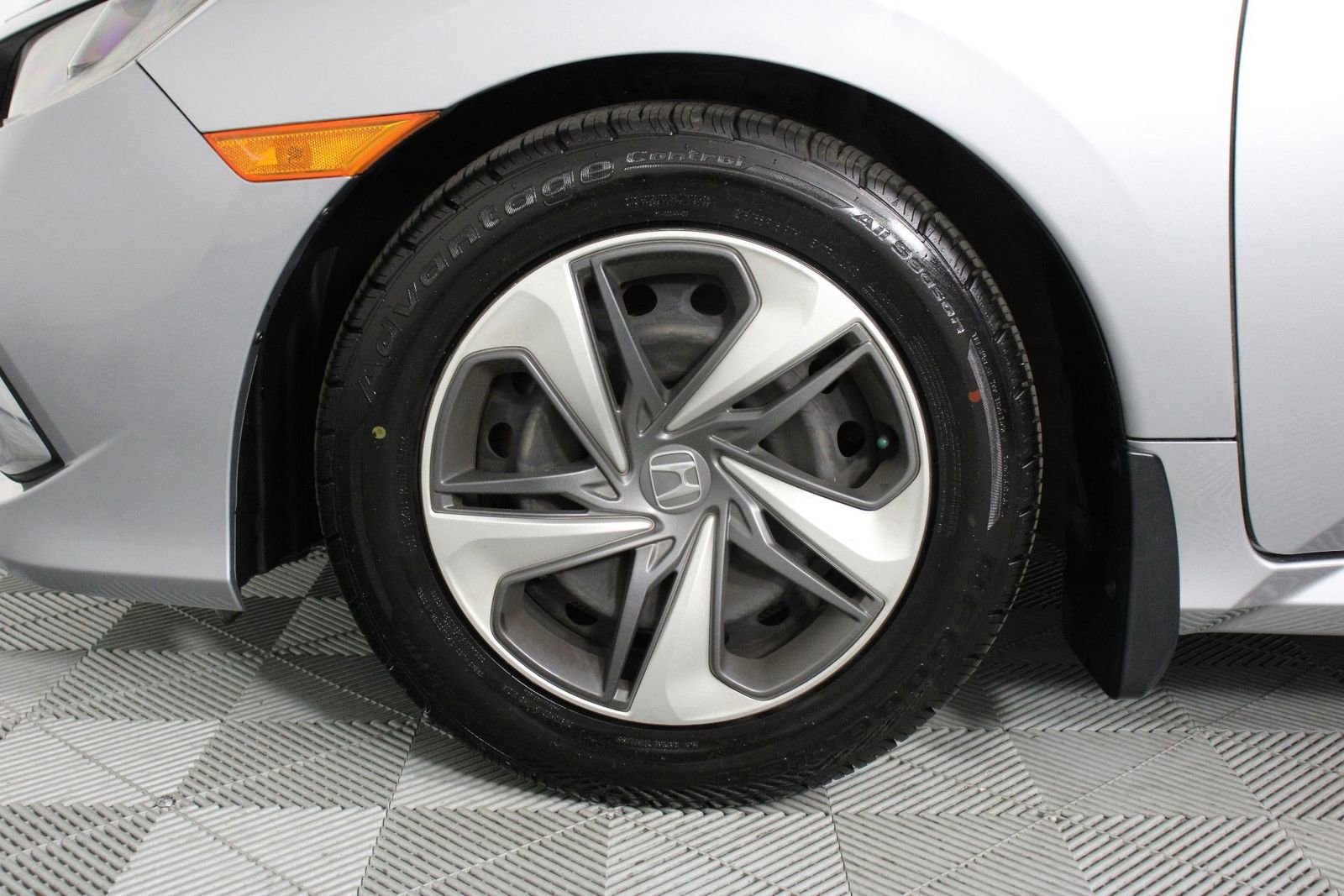 Used 2020 Honda Civic LX image 27