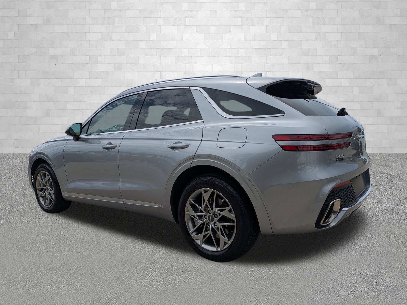 Certified 2024 Genesis GV70 2.5T w/ Select Package AWD/4WD image 4