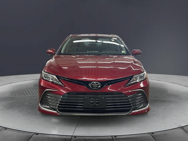 Used 2022 Toyota Camry LE w/ Cold Weather Package AWD/4WD image 8