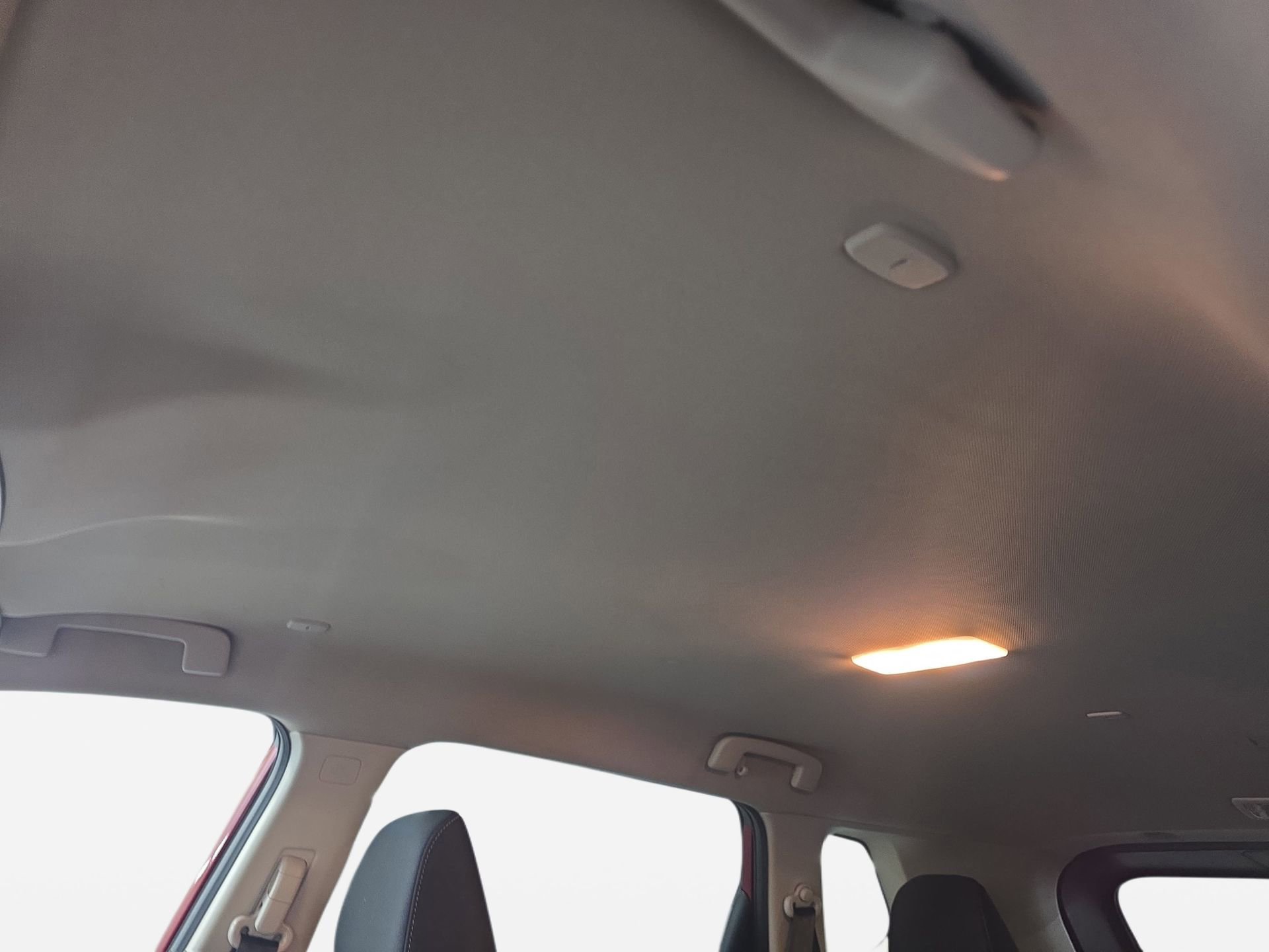 Used 2023 Nissan Rogue SV FWD image 29