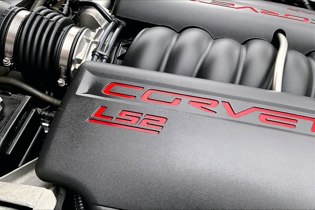 Used 2006 Chevrolet Corvette Coupe w/ Roof Package image 27