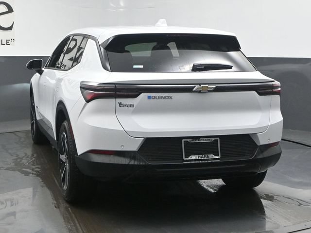 New 2026 Chevrolet Equinox EV LT FWD image 13